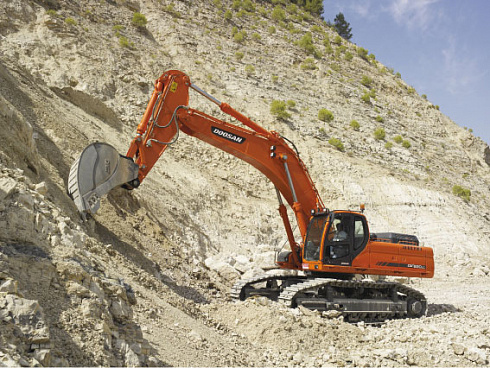 Гусеничные экскаваторы Doosan DX520LC