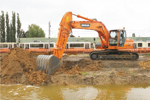 Гусеничные экскаваторы Doosan DX225LCA