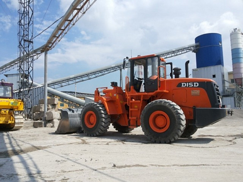 Фронтальные погрузчики Doosan DISD SD300