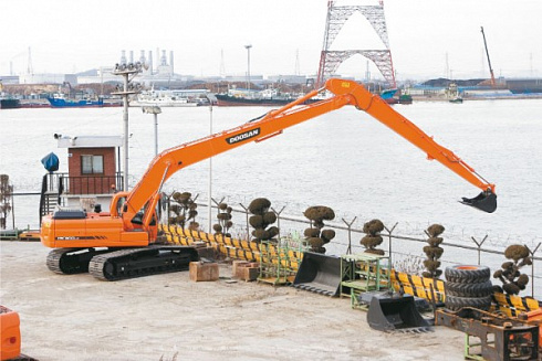 Гусеничные экскаваторы Doosan DX300LCA SLR