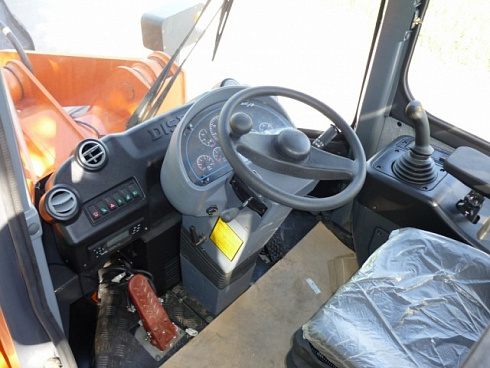 Фронтальные погрузчики Doosan DISD SD200